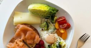 Receitas de comida fitness em até 15 minutos para inovar seu cardápio rápido