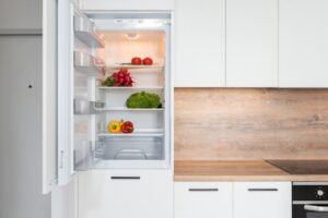 Receitas fitness limpa-geladeira: transforme sua cozinha sem complicação